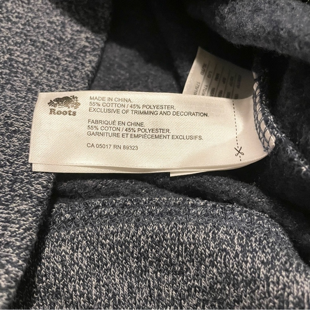 Roots Chicago Womens Hoodie Size XS Sweater Pullover - Picture 8 of 15